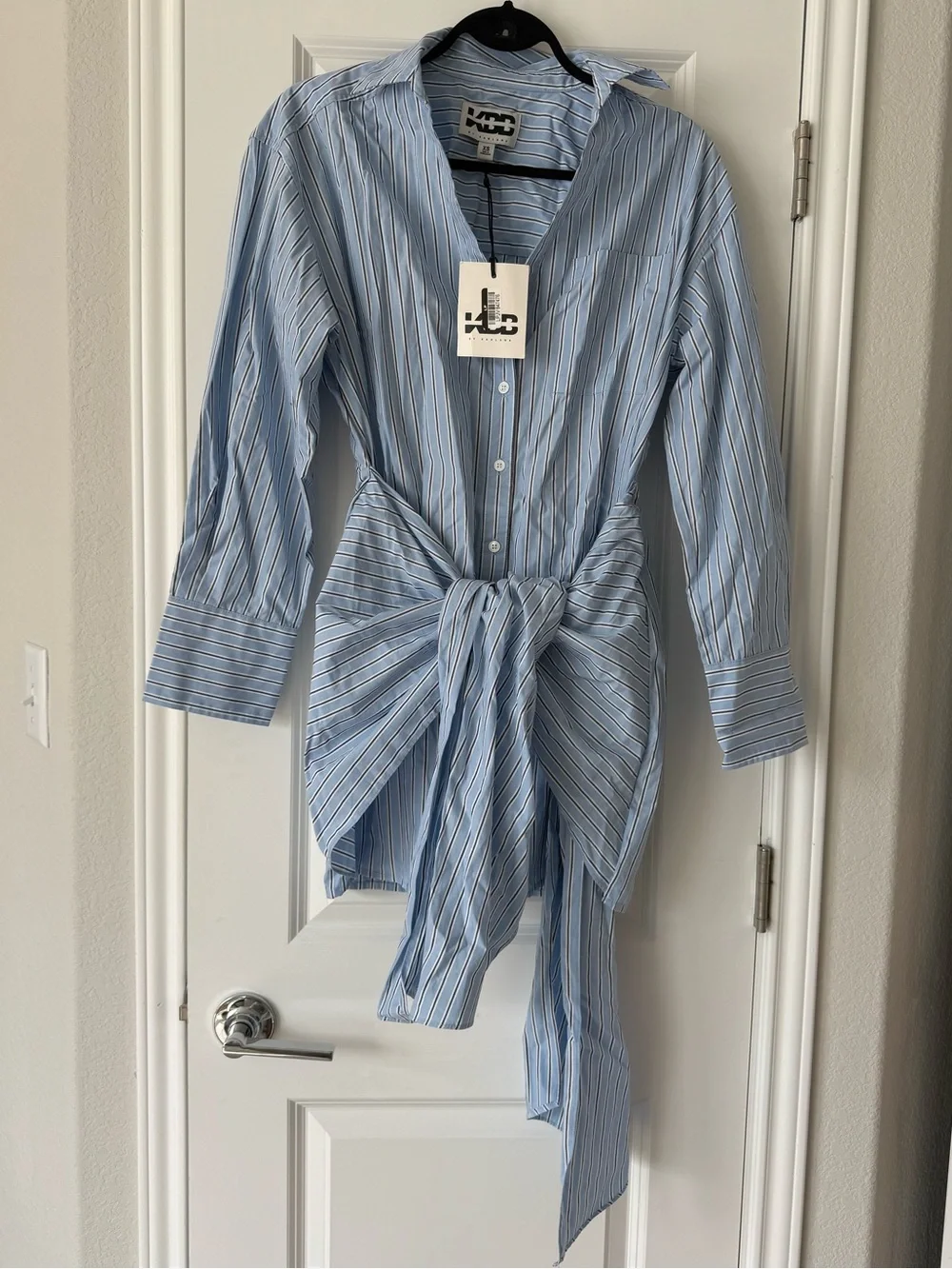 Target KBB by KAHLANA Long Sleeve The Tie Waist Shirtdress XS - Picture 2 of 4